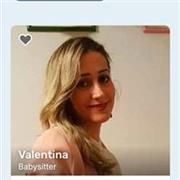 Giovane donna di 32 anni diplomata in Perito aziendale e laureata in Scienze turistiche offre la sua immediata disponibilità